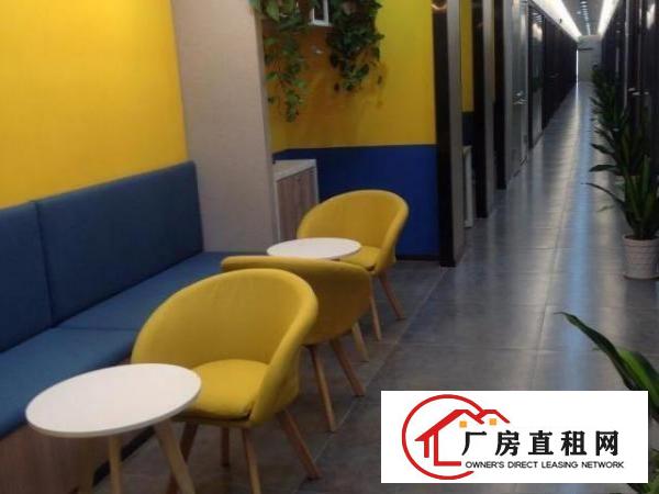  龙岗布吉3人办公室特价仅1380起，可出红本地址，无中介直租