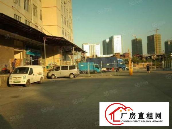  布吉上李朗地铁口楼上带装修厂房出租1000平方可分租