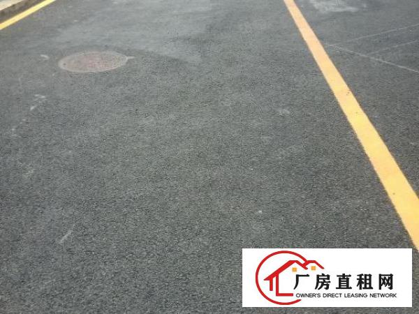  布吉百鸽笼2200平方红本厂房出租，，主干道，