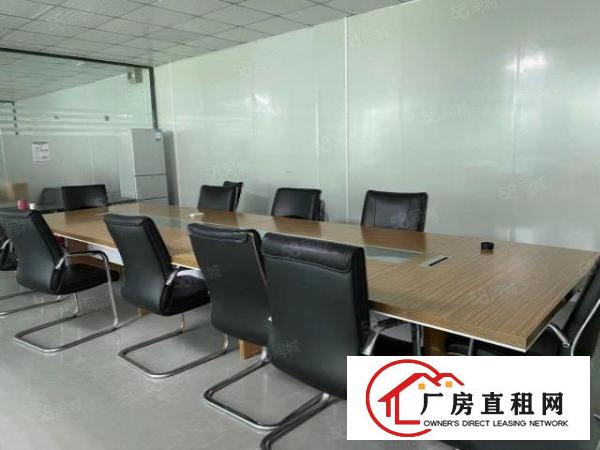  布吉南岭工业区7600平厂房出租500仓库分租，有装修