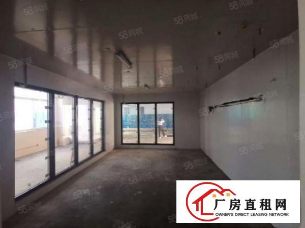 布吉大芬村一楼240平厂房9成使用率，招冻库，仓库配送