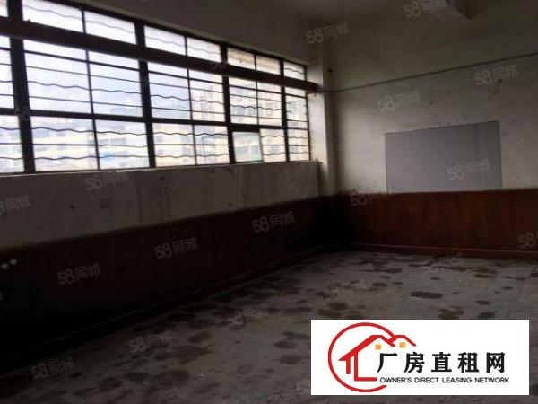  布吉3楼临时独立小仓库