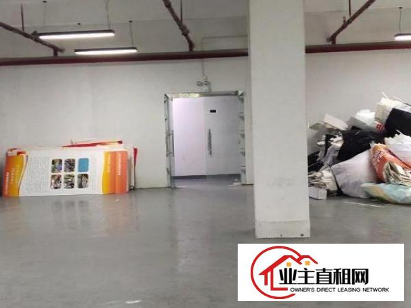  六约地铁站600平方厂房出租带装修。