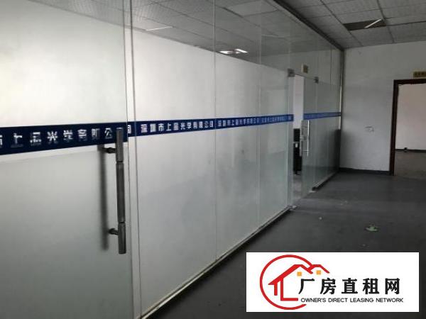  横岗沙荷路二楼眼镜厂带装修1200平厂房出租带办公室卫生间