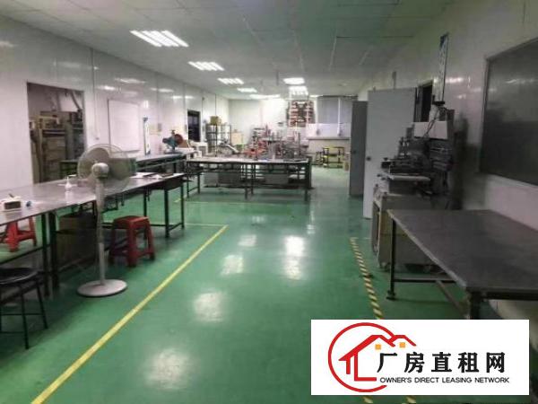  业主直租横岗地铁口出楼上365平厂房水电齐全带办公