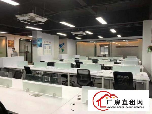  龙岗区横岗地铁站旁边精装修办公室500平价格出钱就租。