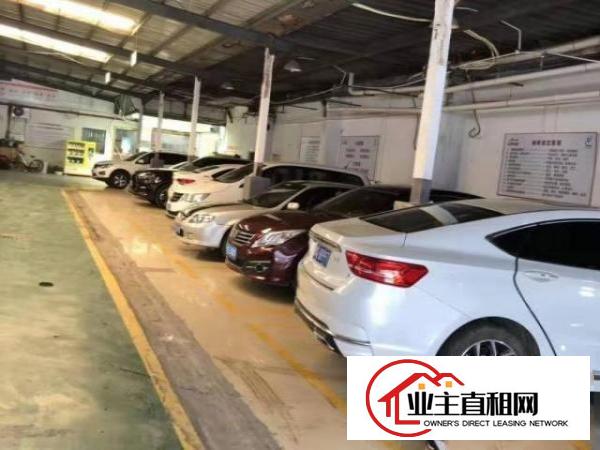  荷坳信义汽车城一楼展厅2800平4s店展厅，家具展厅