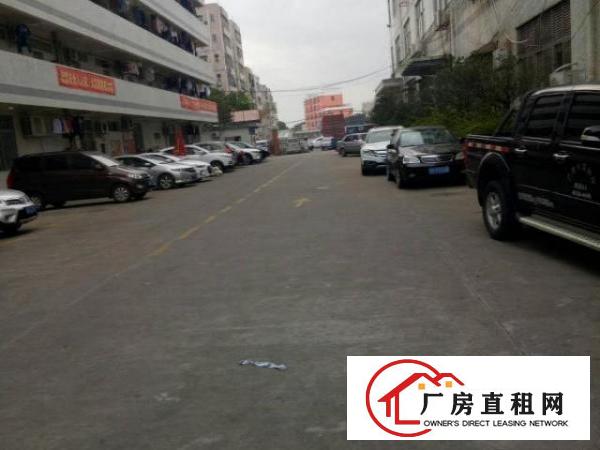  六约埔厦工业区楼上300平方带现成服装厂出租