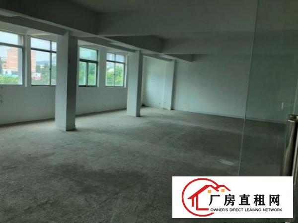  该厂房可做仓库办公，交通方便，环境优美，安静！中介勿扰