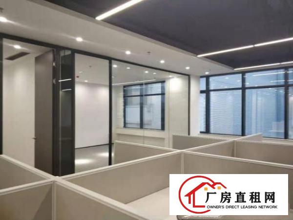  横岗荷坳地铁站出口电商创业园招租