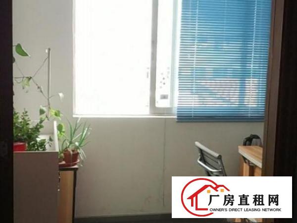  转租租龙岗横岗安良五村精装带环评标准厂房