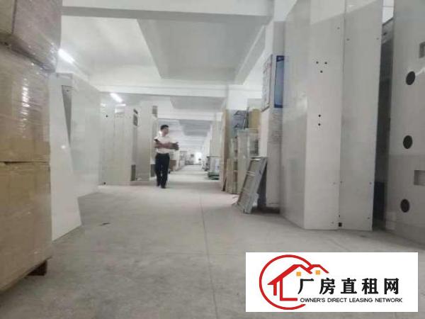  横岗荷坳花园厂房2楼1750平，形象非常好