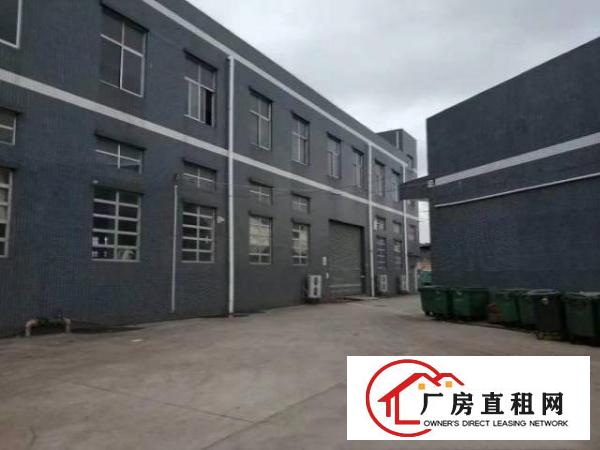  横坪公路一二楼5733平方出租，高8米，空地大