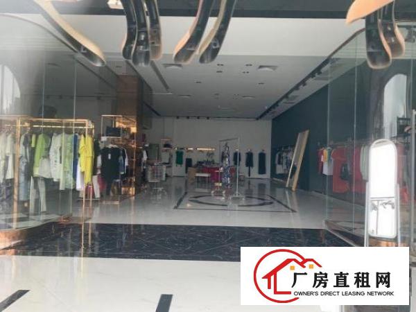  龙岗区横岗地铁站附近一楼现成精装服装展厅680平米招租
