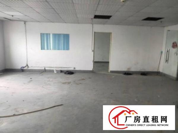  大万工业二楼440平米厂房出租，带办公室，形象好