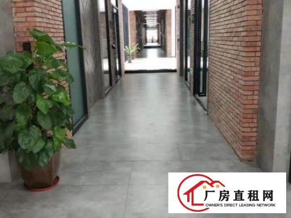  横岗六约社区新出精装修厂房1200平方出租，可拎包入住
