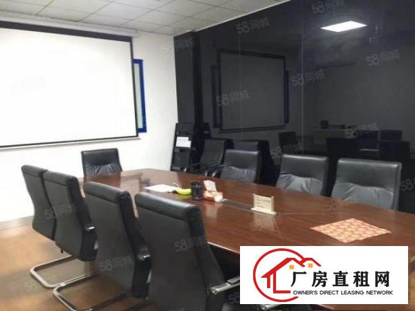  龙岗中心城原房东直租厂房二楼1300平，实际面积出租，有红本