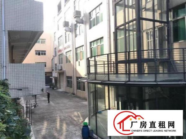  安良独门独院厂房9000平方现成服装厂装修整租优先