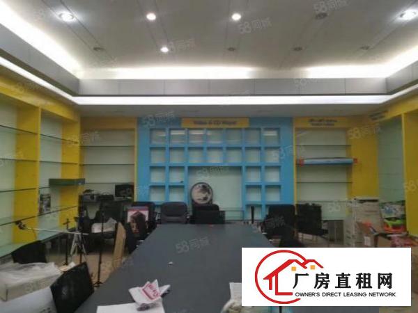  荷坳地铁口2450平方整层厂房出租，可以分租