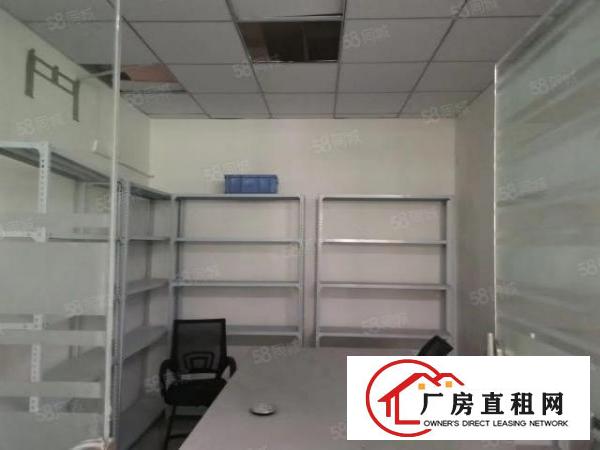  荷坳地铁口2450平方整层厂房出租，可以分租