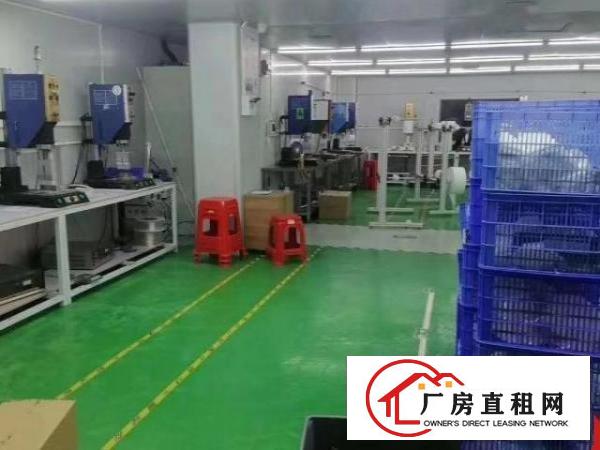  坪地新出楼上带装修标准1800平厂房无尘车间