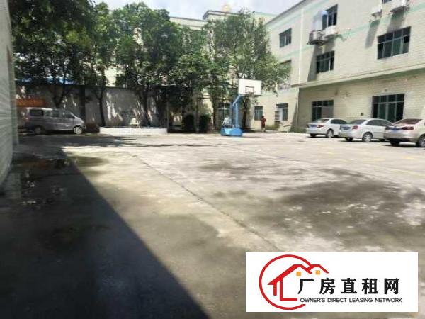  坪地中心村兴华路边出租一楼厂房280平米
