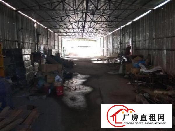  出租坪山区新龙路半边3000平厂房每层1000平，送2层单独