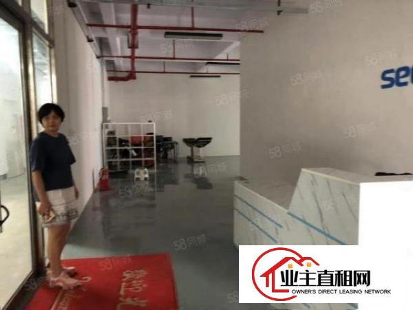  坪山大工业原房东大型工业园新空出楼上600平方精装修厂房出租