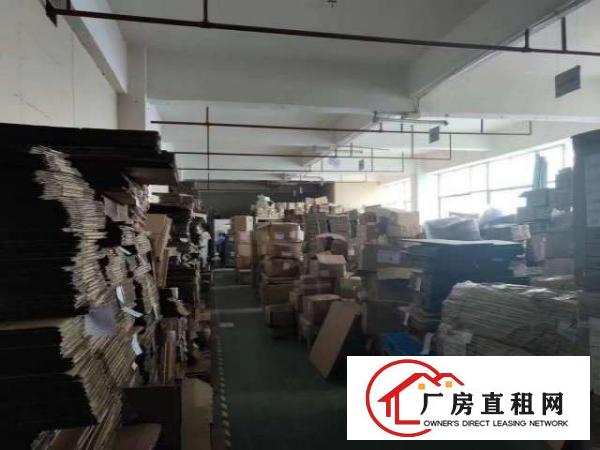  油松德美工业区一楼二楼每层1200平方可分租