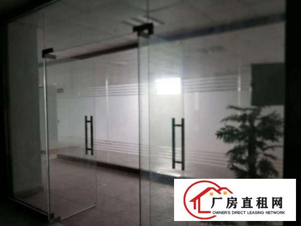  龙胜地铁口新出3楼850平精装修适合办公贸易电商