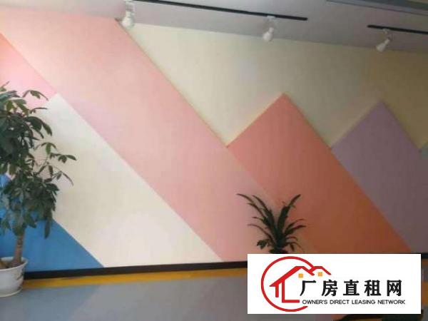  民治上塘地铁口新出4楼150平带装修招租
