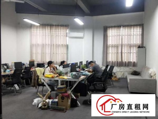  龙华民治新出一楼平价标准厂房1000平，可进大货柜，物流仓储