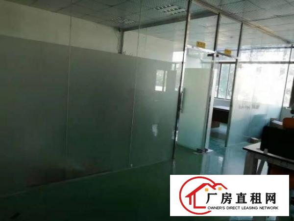  龙华油松建进工业区650平方带精装修免转让费急租