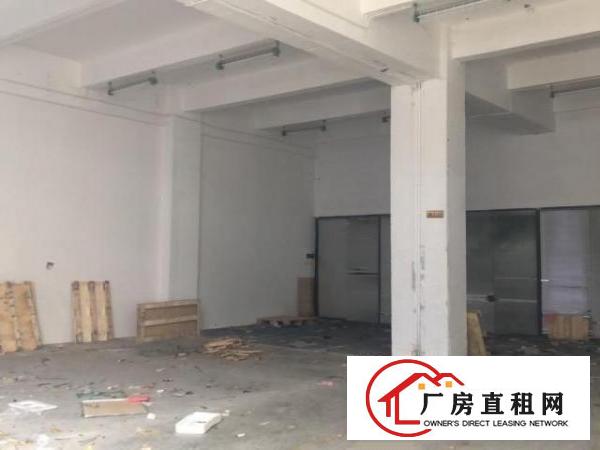  龙华元芬地铁口新出一楼375平厂房，空地大