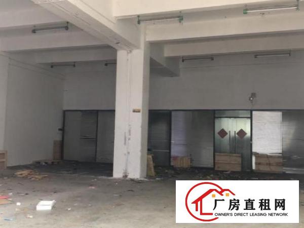 龙华元芬地铁口新出一楼375平厂房，空地大