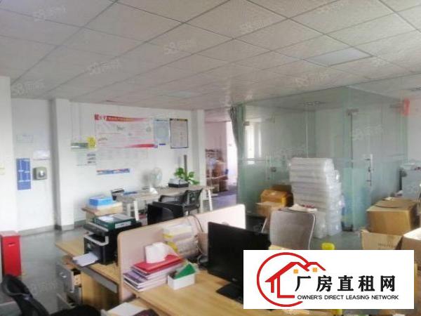  民治地铁口,深圳北站新出180平米带隔间厂房仓库出租
