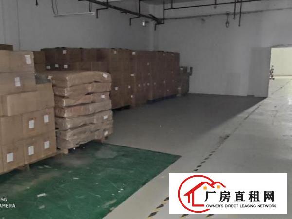  龙华民治原房东仓库转租可分租价格可谈