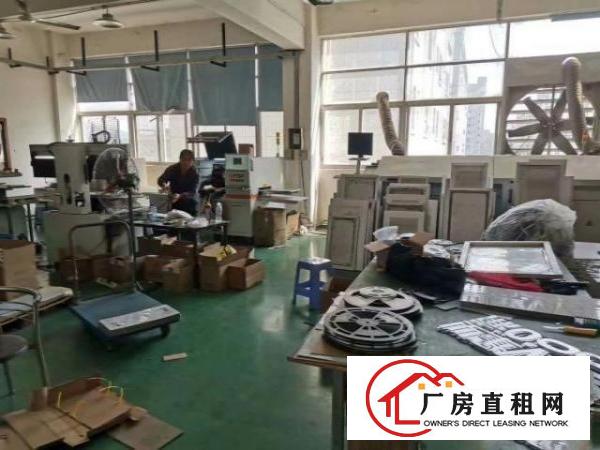  泰明工业区新出精装修厂房2楼860平，水电齐全，可拎包入住