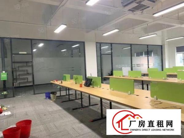  民治地铁口附近电商园带装修168平方米出租