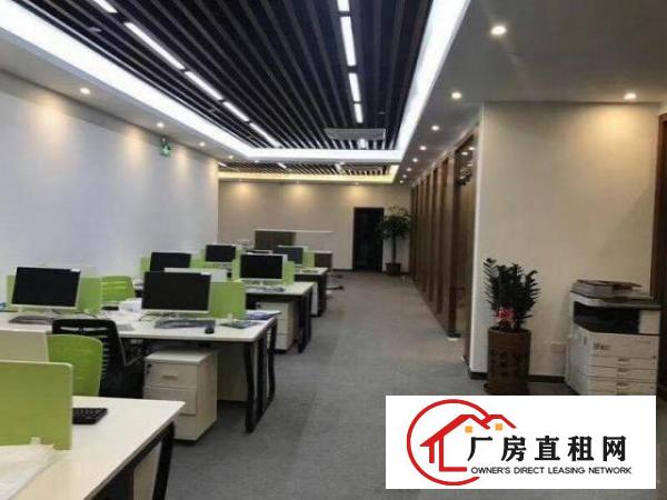  龙胜地铁附近大型工业区新出大量厂房低价招租有小面积可分租