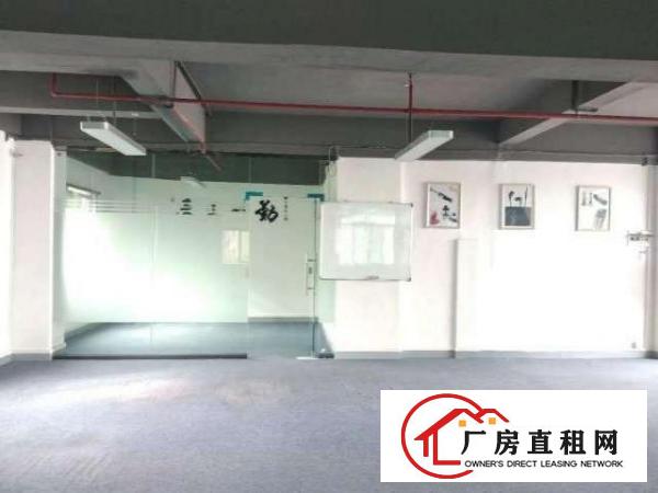  清湖地铁口办公仓库200-500平带精装修厂房=形象好
