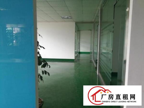  民治万众城旁新出三楼220平带装修适合办公仓库