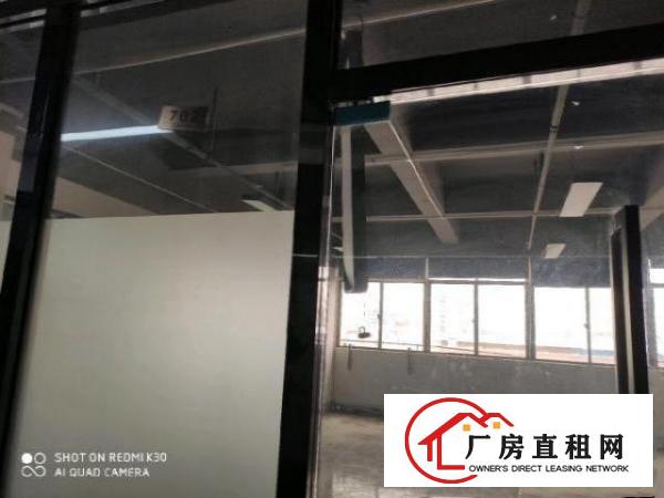  龙华区龙华清湖标准写字楼厂房仓库出租可隔层