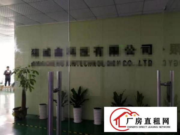  清湖地铁口联创工业一楼二楼三楼每层1500平独门独院厂房招租