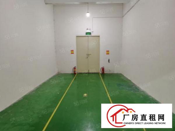  龙华元芬地铁口新出600平带装修厂房出租