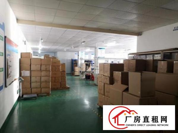  大浪布龙路边元芬地铁站附近2楼500㎡带装修22元出租