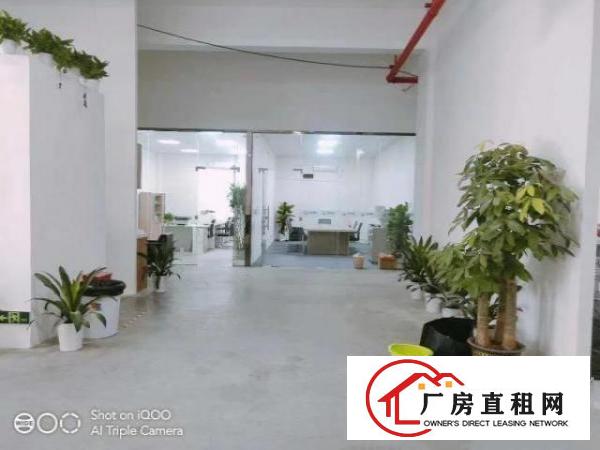  龙华龙胜地铁福龙路旁，园区一楼精装修厂房出租