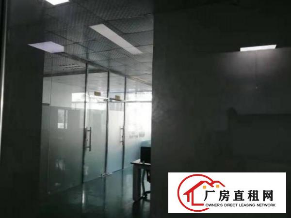  龙泉信息科技园新出三楼180平带精装修适合电商办公