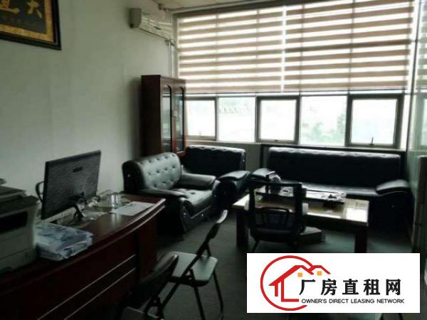  大浪商业中心新出三楼150平带装修适合电商贸易办公