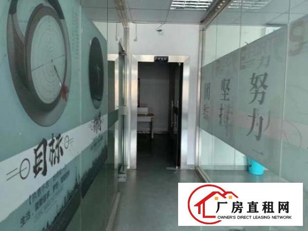  龙华大浪商业中心附近3楼700平，价格23，